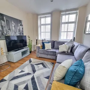 2 Bedroom - City Centre Location - Perfect For Family's , Bradford (West Yorkshire) United Kingdom